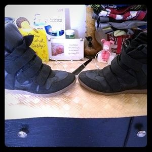 Black sneaker wedges